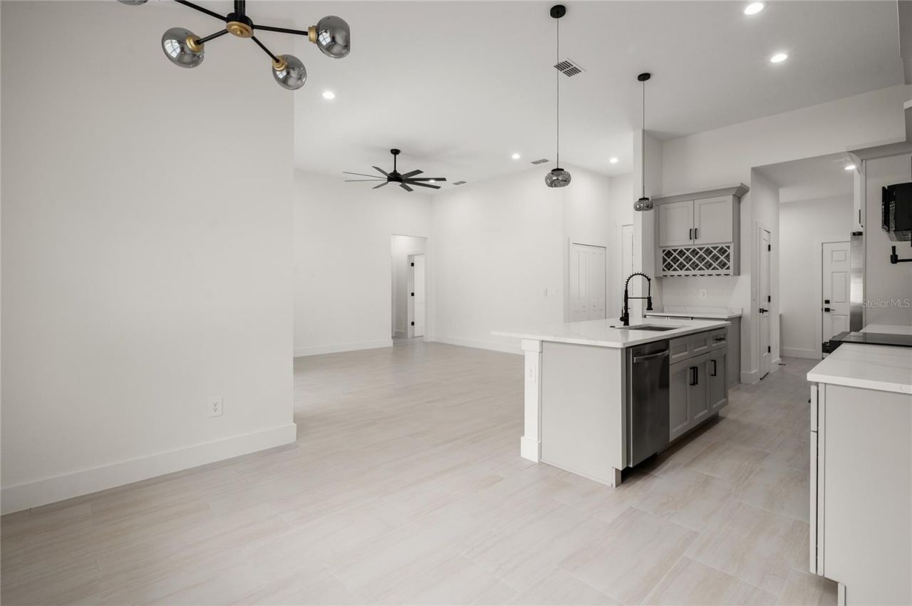 63 Marta Road, Debary, FL 32713 Photo