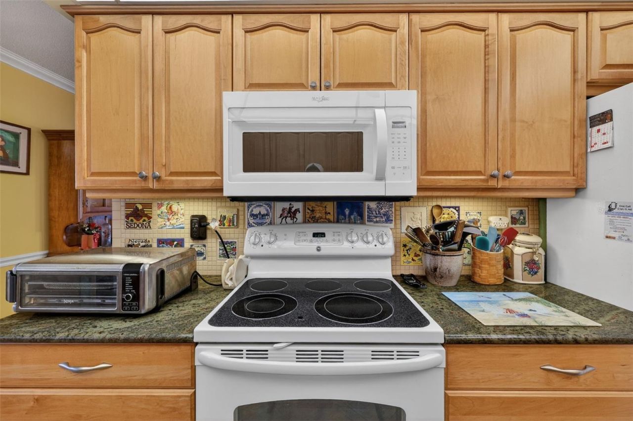 2322 Lancaster Drive , Sun City Center, FL 33573 Photo