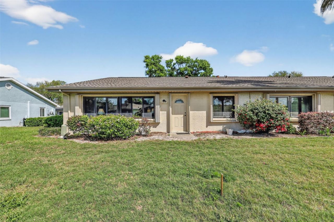 2322 Lancaster Drive , Sun City Center, FL 33573 Photo