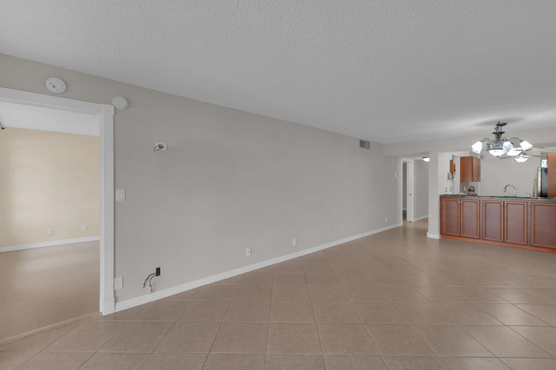 6610 Coral Lake Drive, Unit 110, Margate, FL 33063 Photo