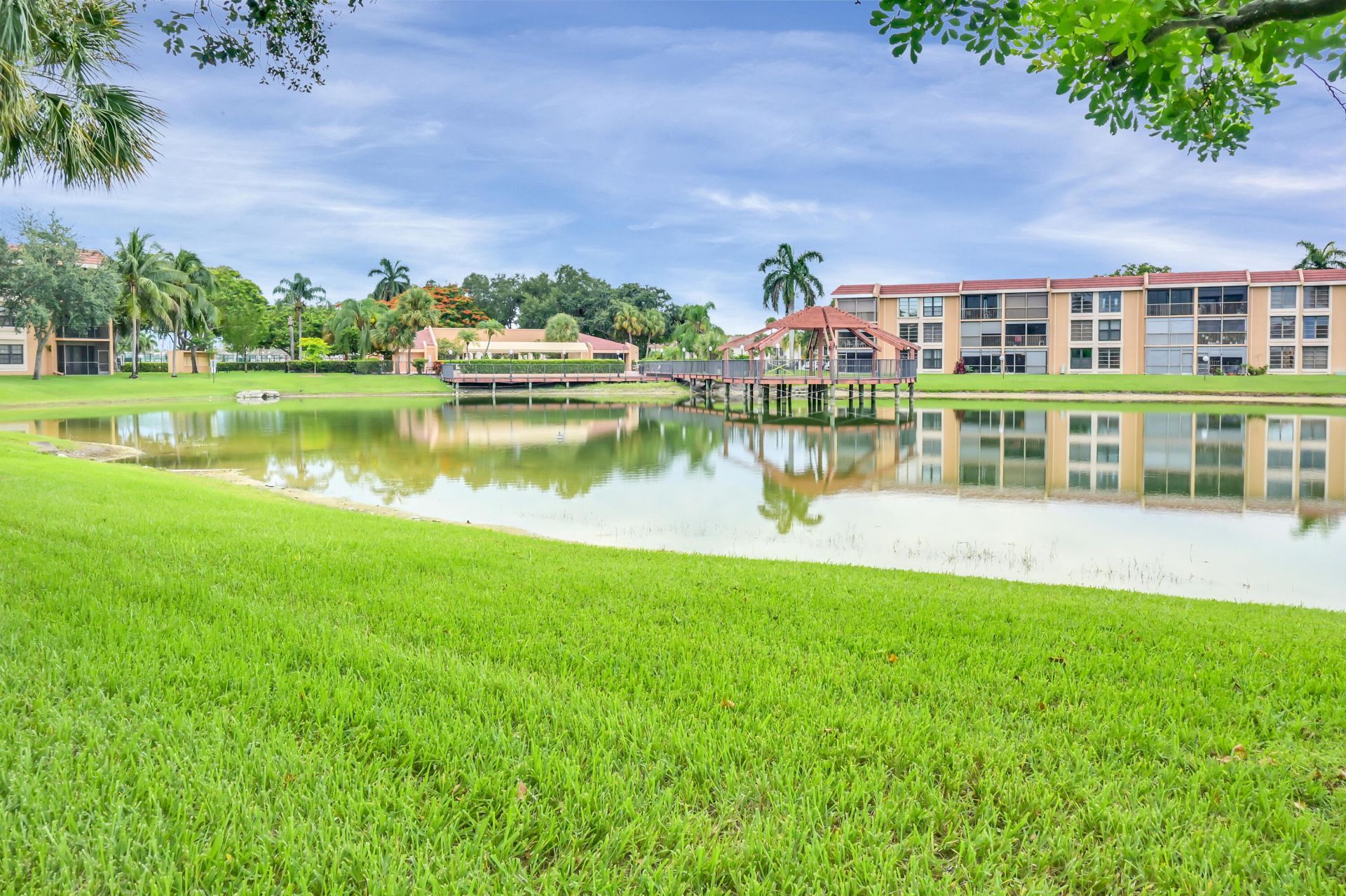 6610 Coral Lake Drive, Unit 110, Margate, FL 33063 Photo