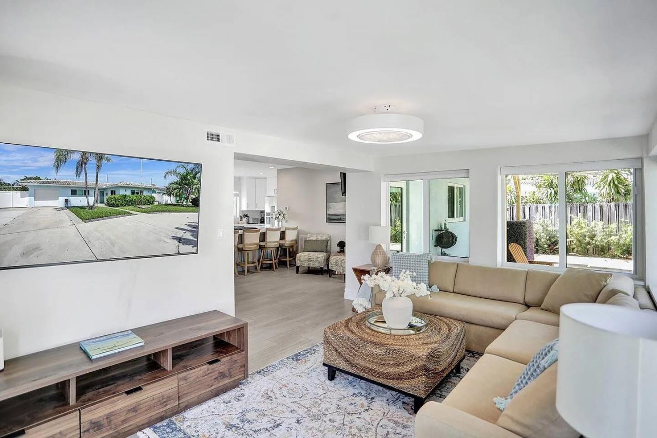 604 NE 25th Avenue, Pompano Beach, FL 33063 Photo