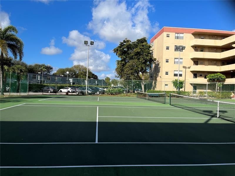 404 NW 68th Avenue, Unit 316, Plantation, FL 33317 Photo
