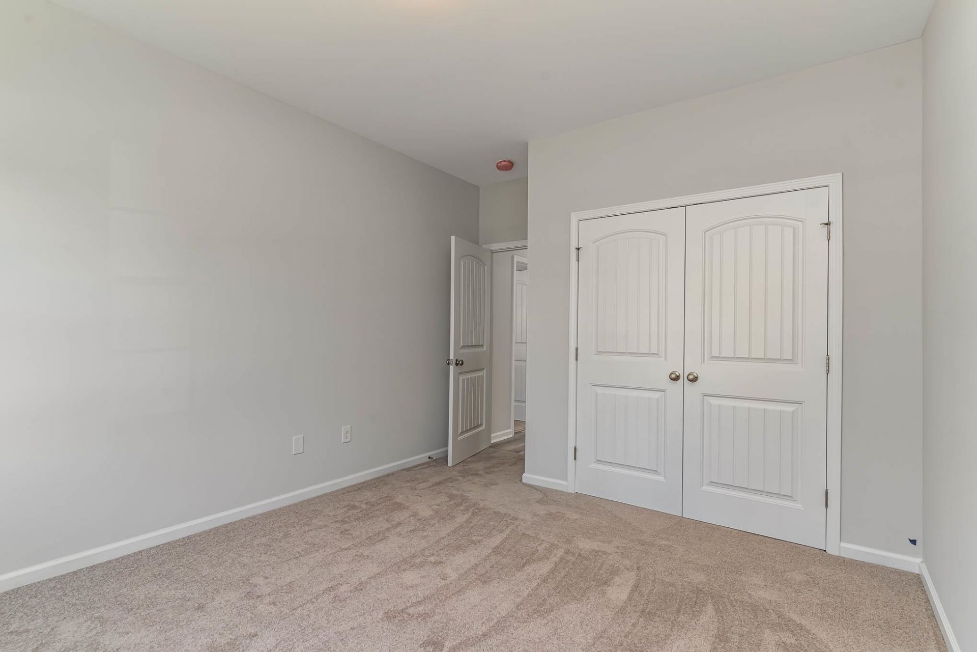 1140 Marley St. Photo 23