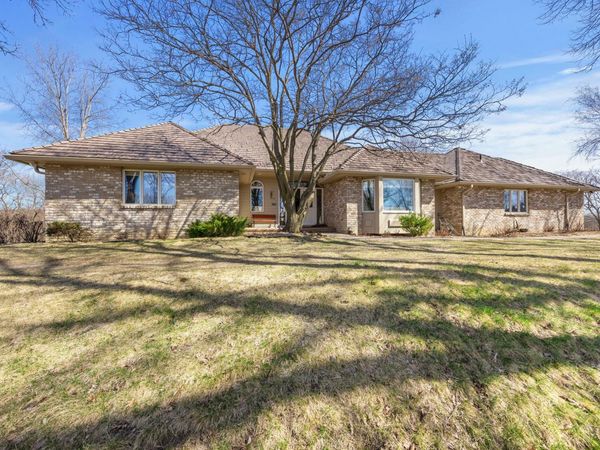 4400 Hickory Hills Trail, Prior Lake, MN 55372