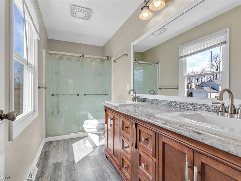 772 Camden Lane , Brunswick, OH 44212 Photo 19