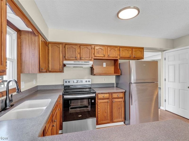 772 Camden Lane , Brunswick, OH 44212 Photo 7