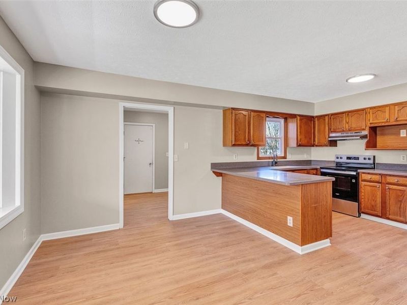 772 Camden Lane , Brunswick, OH 44212 Photo 9