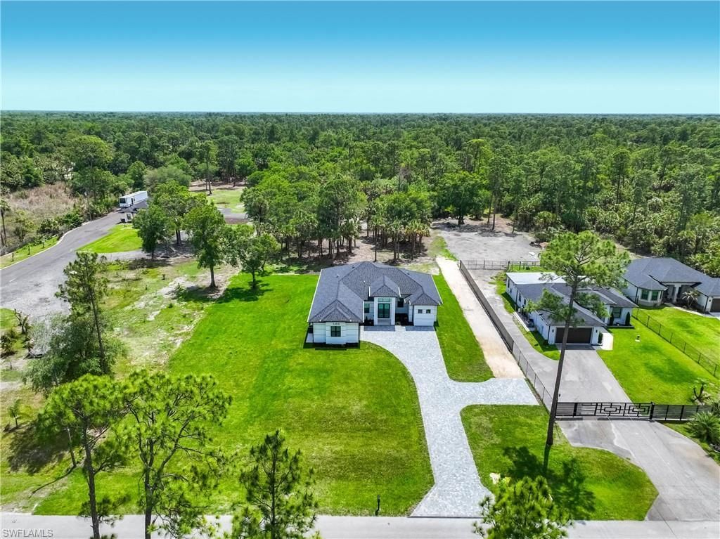 3466 32nd Ave Se, Naples, FL 34117 Photo