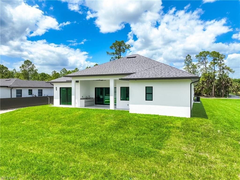 3466 32nd Ave Se, Naples, FL 34117 Photo