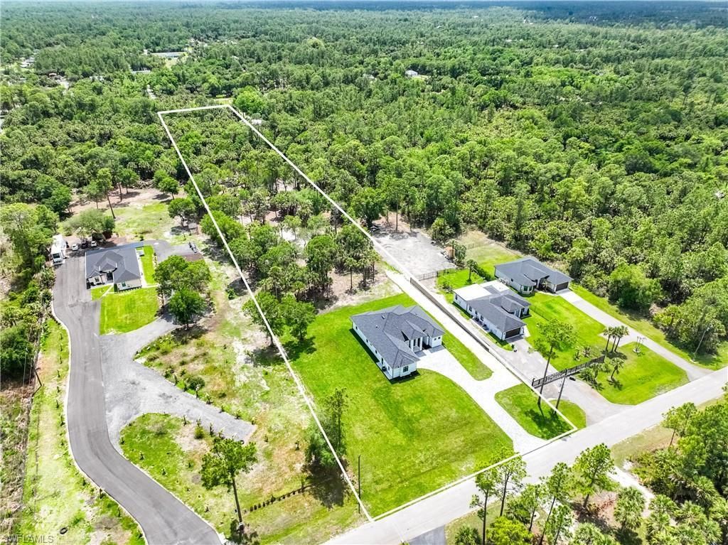 3466 32nd Ave Se, Naples, FL 34117 Photo