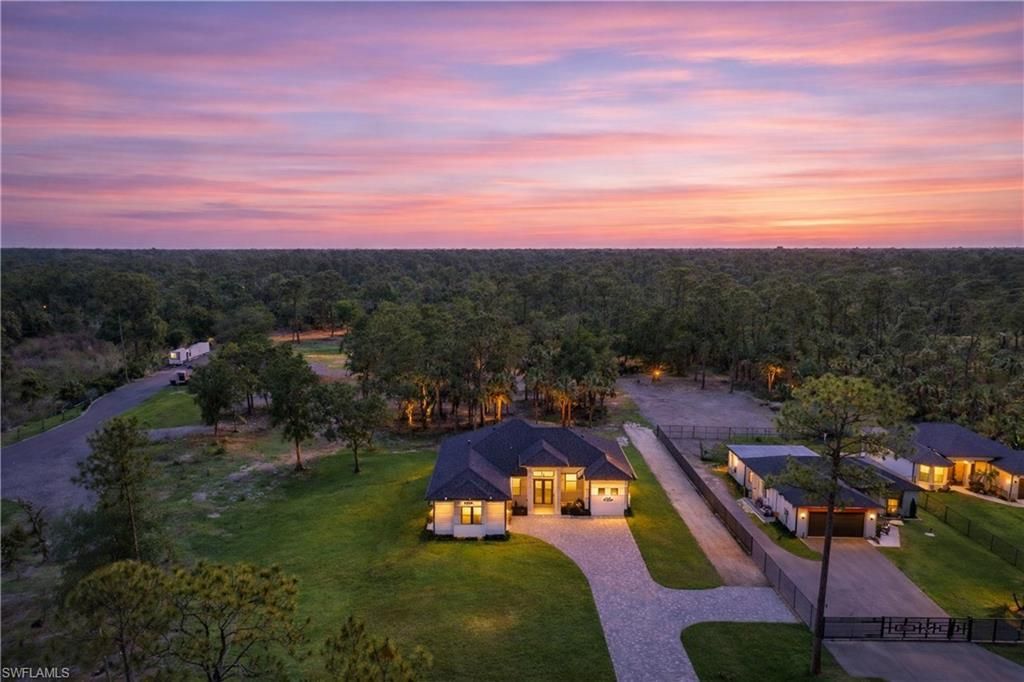 3466 32nd Ave Se, Naples, FL 34117 Photo