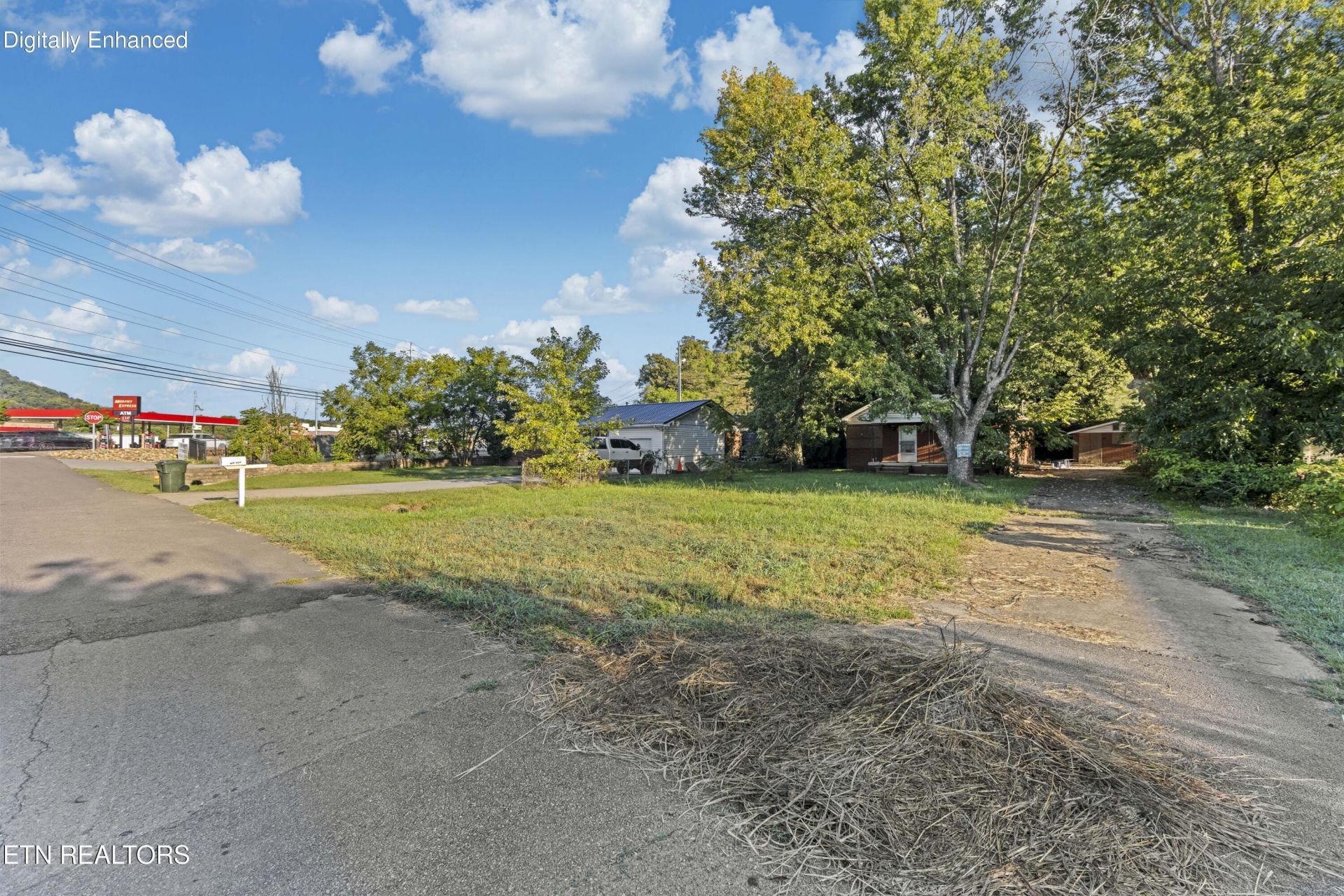 104 King St, Pigeon Forge, TN 37862 Main Photo