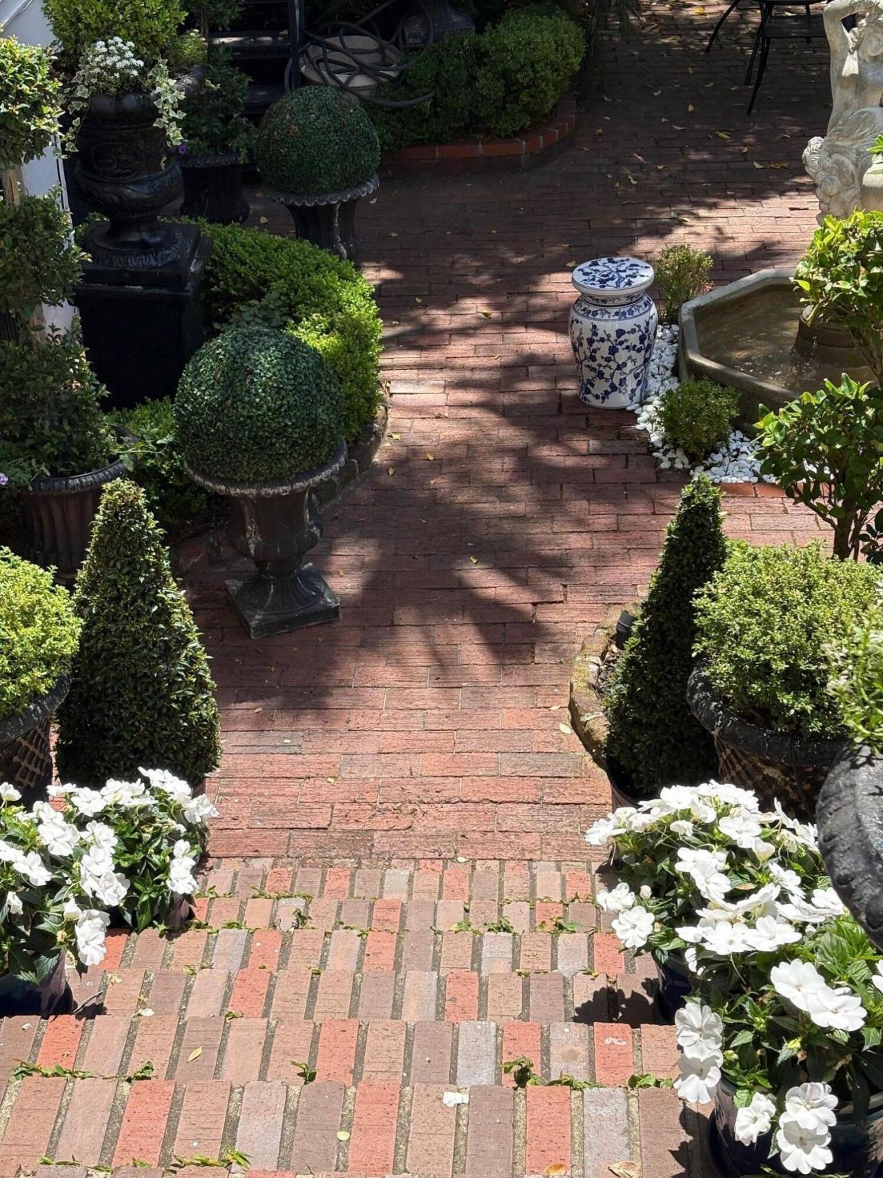 55 Hasell Street Photo 27