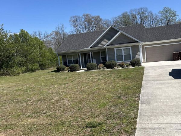 15546 Curtis Lane, Athens, AL 35611