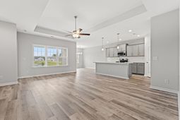 948 Woodside Dr. photo 4