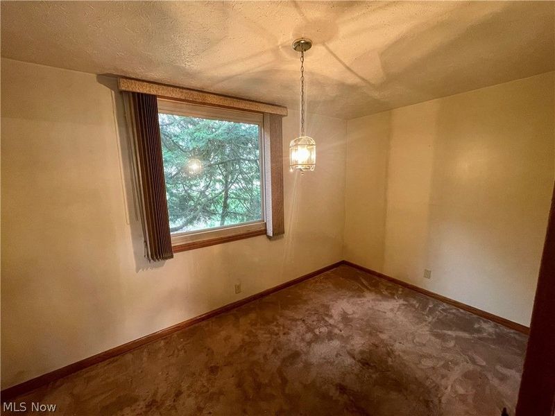 4874 Logan Way, Hubbard, OH 44425 Photo 12