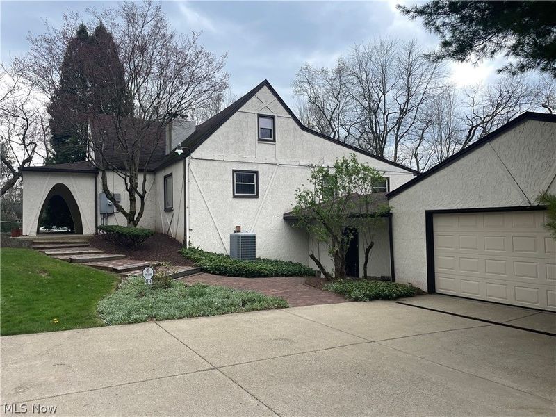 4874 Logan Way, Hubbard, OH 44425 Photo 3