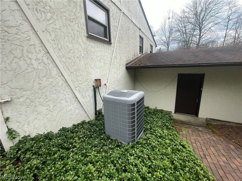 4874 Logan Way, Hubbard, OH 44425 Photo 33