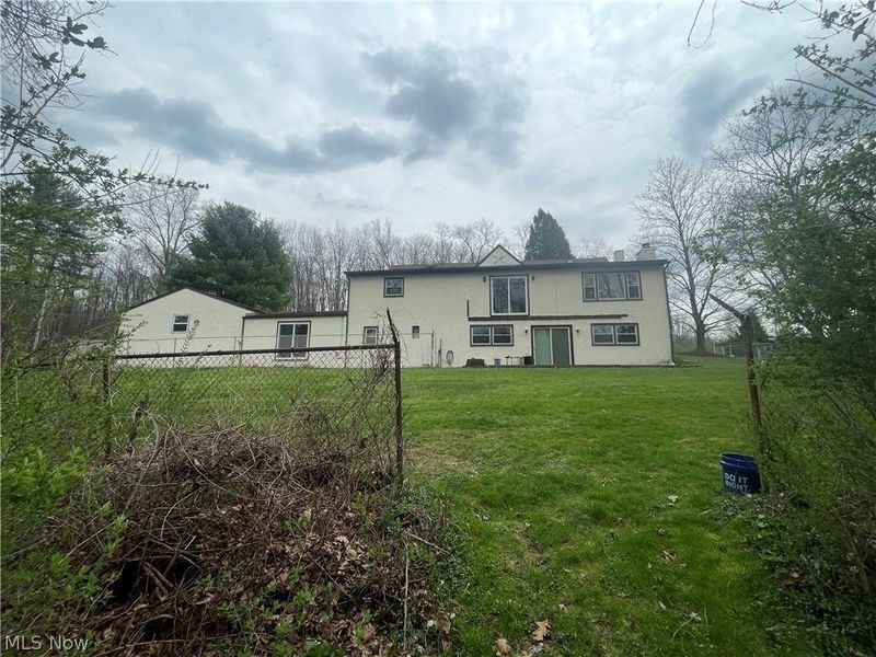 4874 Logan Way, Hubbard, OH 44425 Photo 4