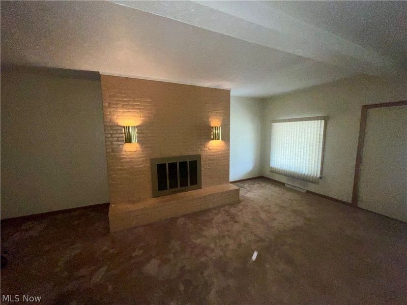 4874 Logan Way, Hubbard, OH 44425 Photo 9