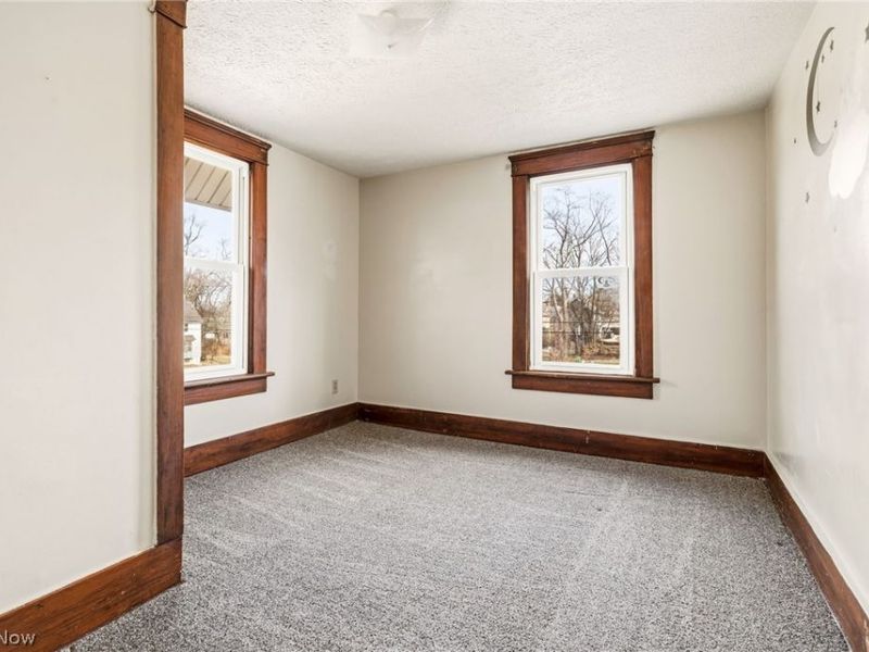 488 Alexander Street , Akron, OH 44306 Photo 12