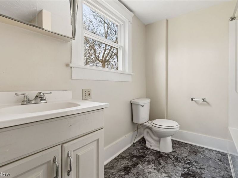 488 Alexander Street , Akron, OH 44306 Photo 15