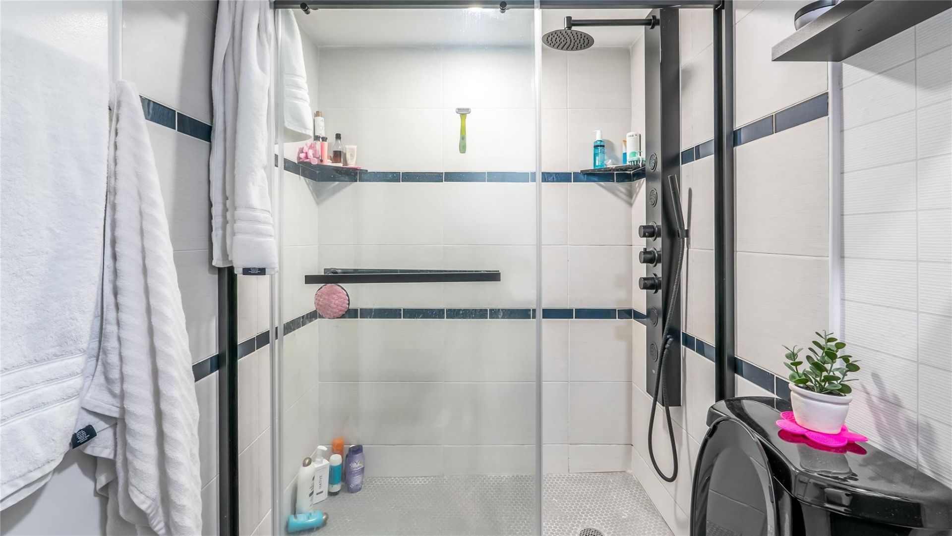 1833 S Ocean Drive, Unit 1608, Hallandale Beach, FL 33009 Photo