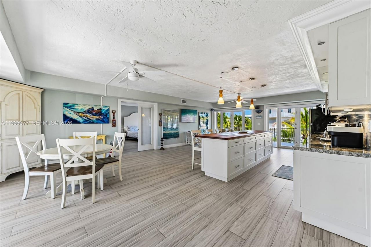201 Wildwood Cir, Key Largo, FL 33037 Photo