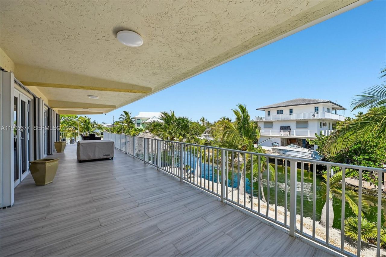 201 Wildwood Cir, Key Largo, FL 33037 Photo