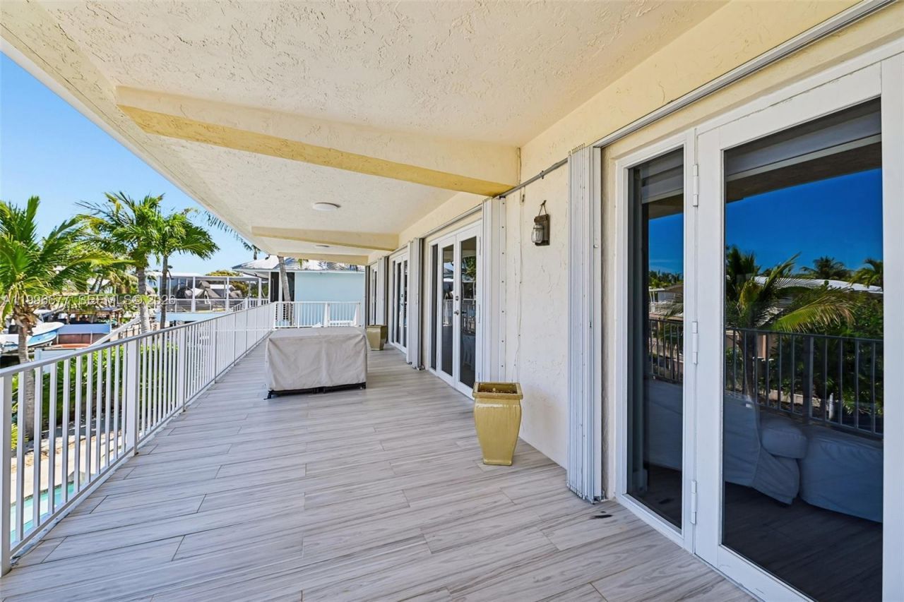 201 Wildwood Cir, Key Largo, FL 33037 Photo