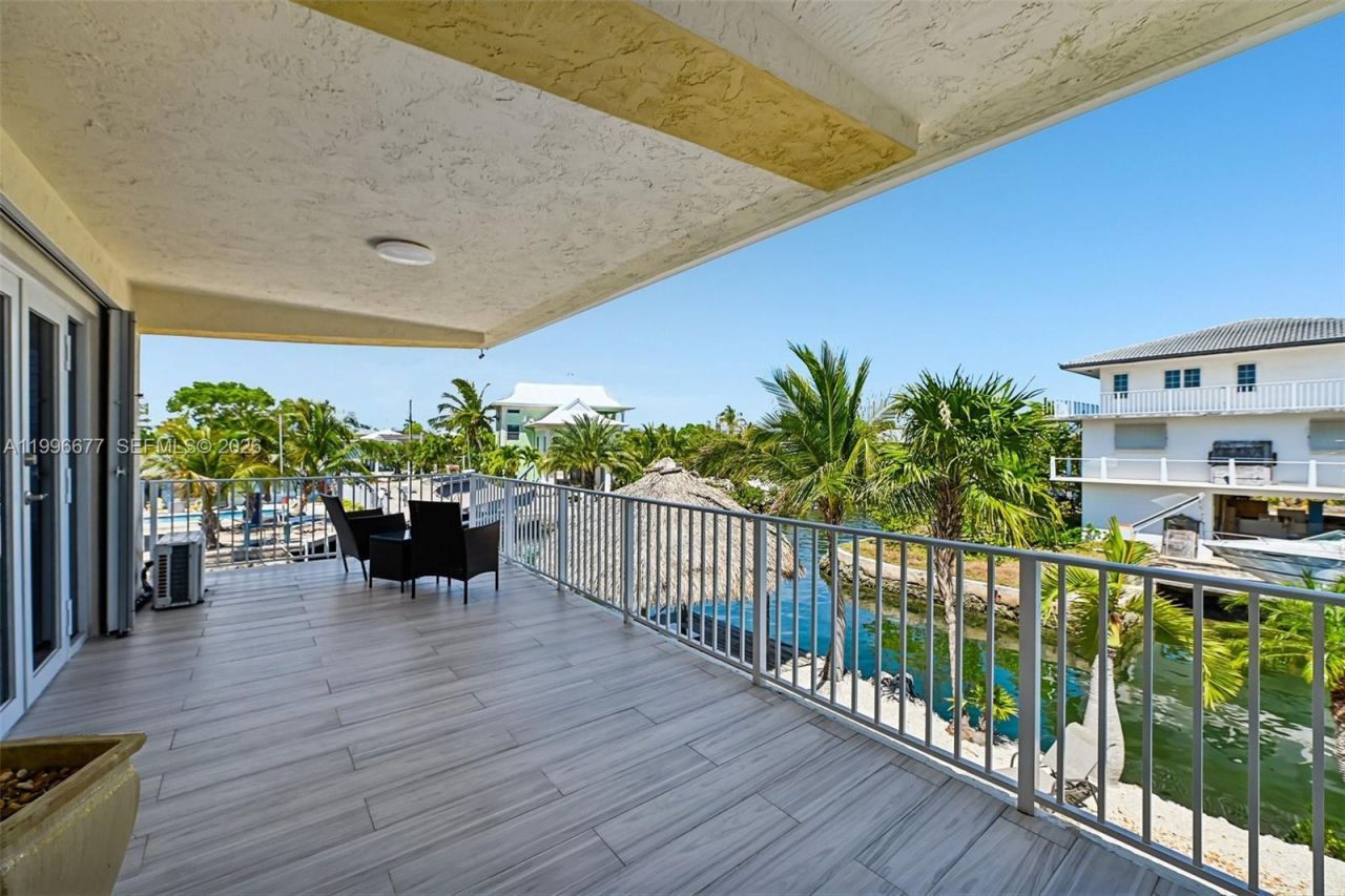 201 Wildwood Cir, Key Largo, FL 33037 Photo