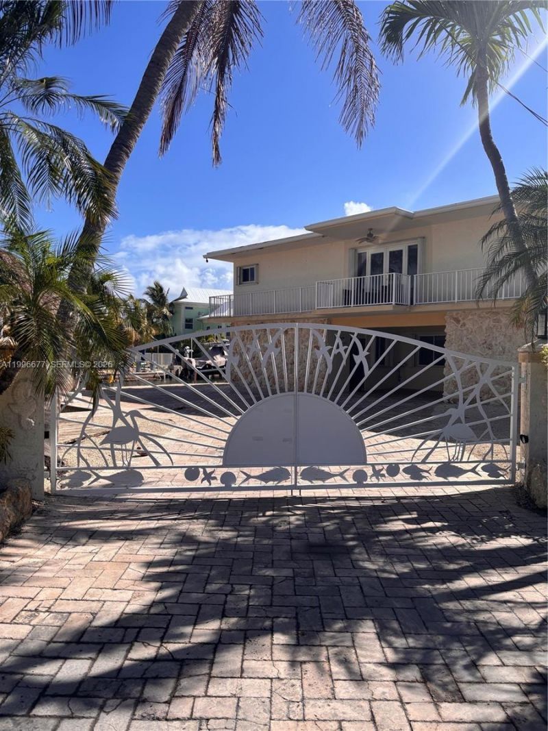 201 Wildwood Cir, Key Largo, FL 33037 Photo