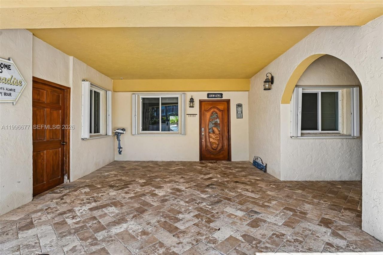 201 Wildwood Cir, Key Largo, FL 33037 Photo
