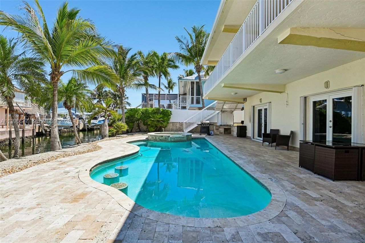 201 Wildwood Cir, Key Largo, FL 33037 Photo