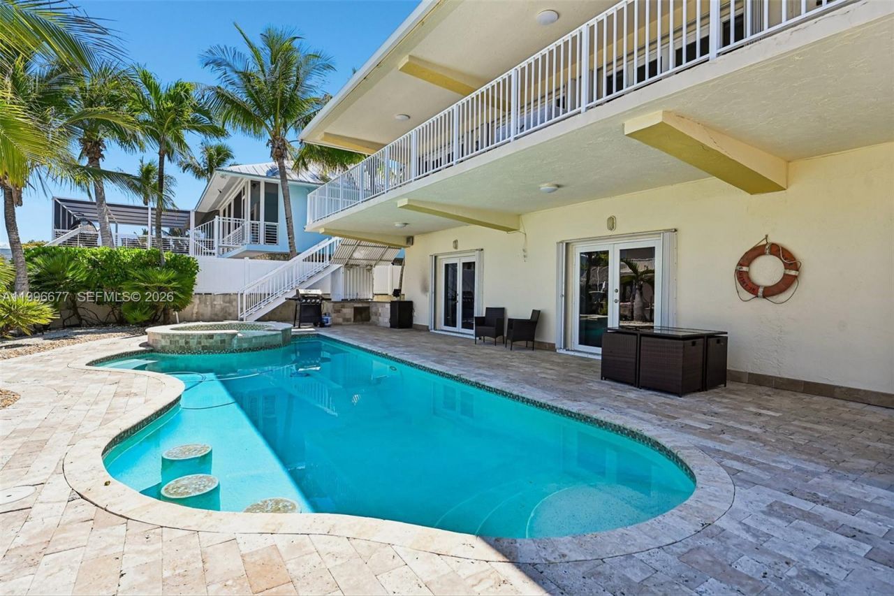 201 Wildwood Cir, Key Largo, FL 33037 Photo