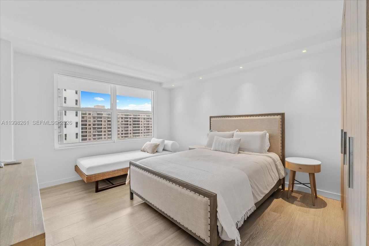 199 Ocean Lane Dr, Unit 1001, Key Biscayne, FL 33149 Photo