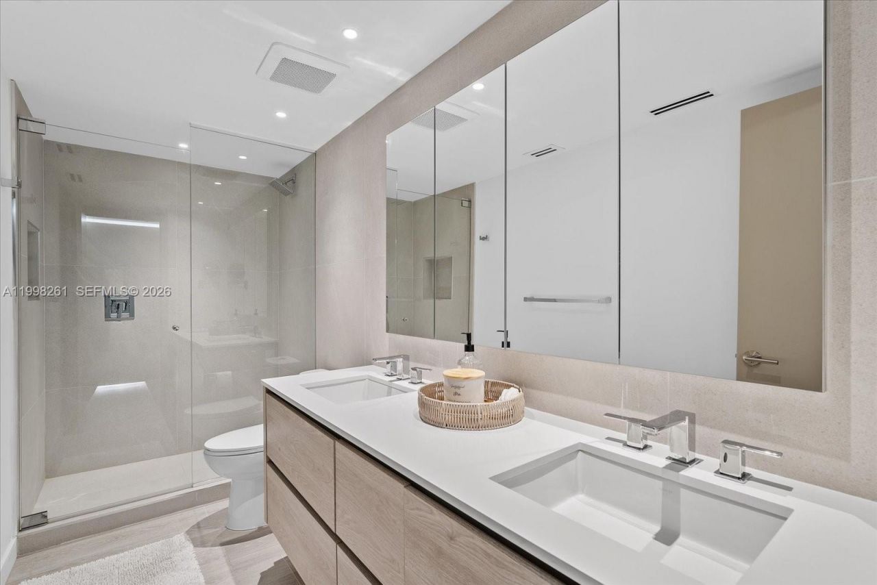 199 Ocean Lane Dr, Unit 1001, Key Biscayne, FL 33149 Photo