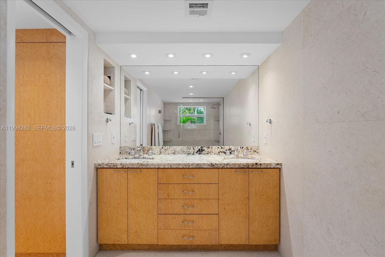 2721 SW 22nd Ave, Unit A, Miami, FL 33133 Photo