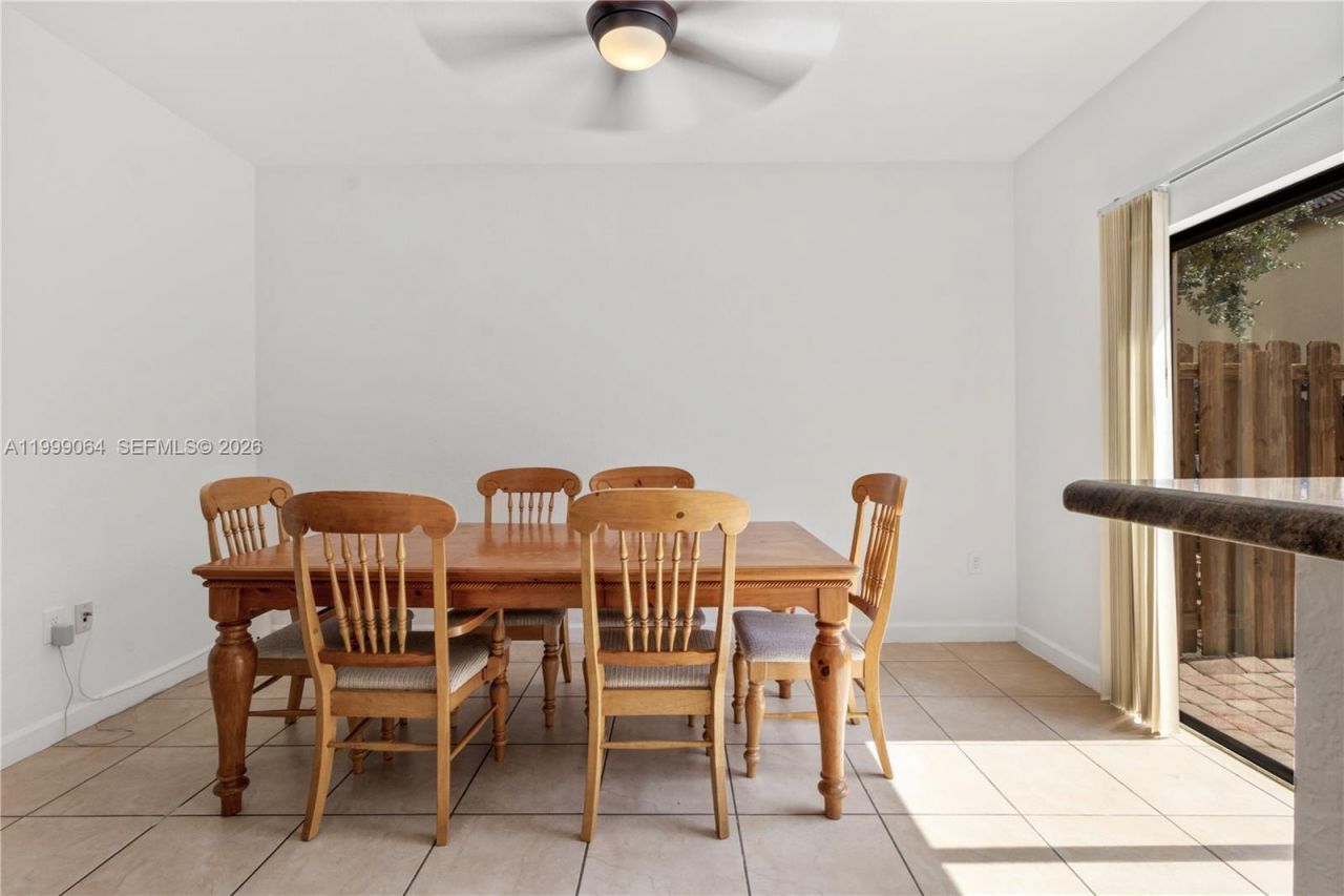 15460 SW 119th St, Miami, FL 33196 Photo