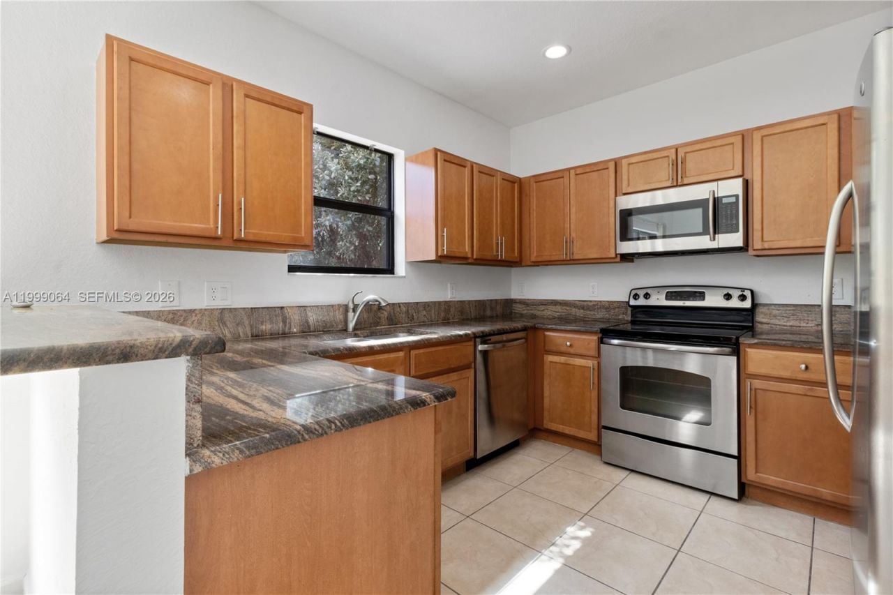 15460 SW 119th St, Miami, FL 33196 Photo