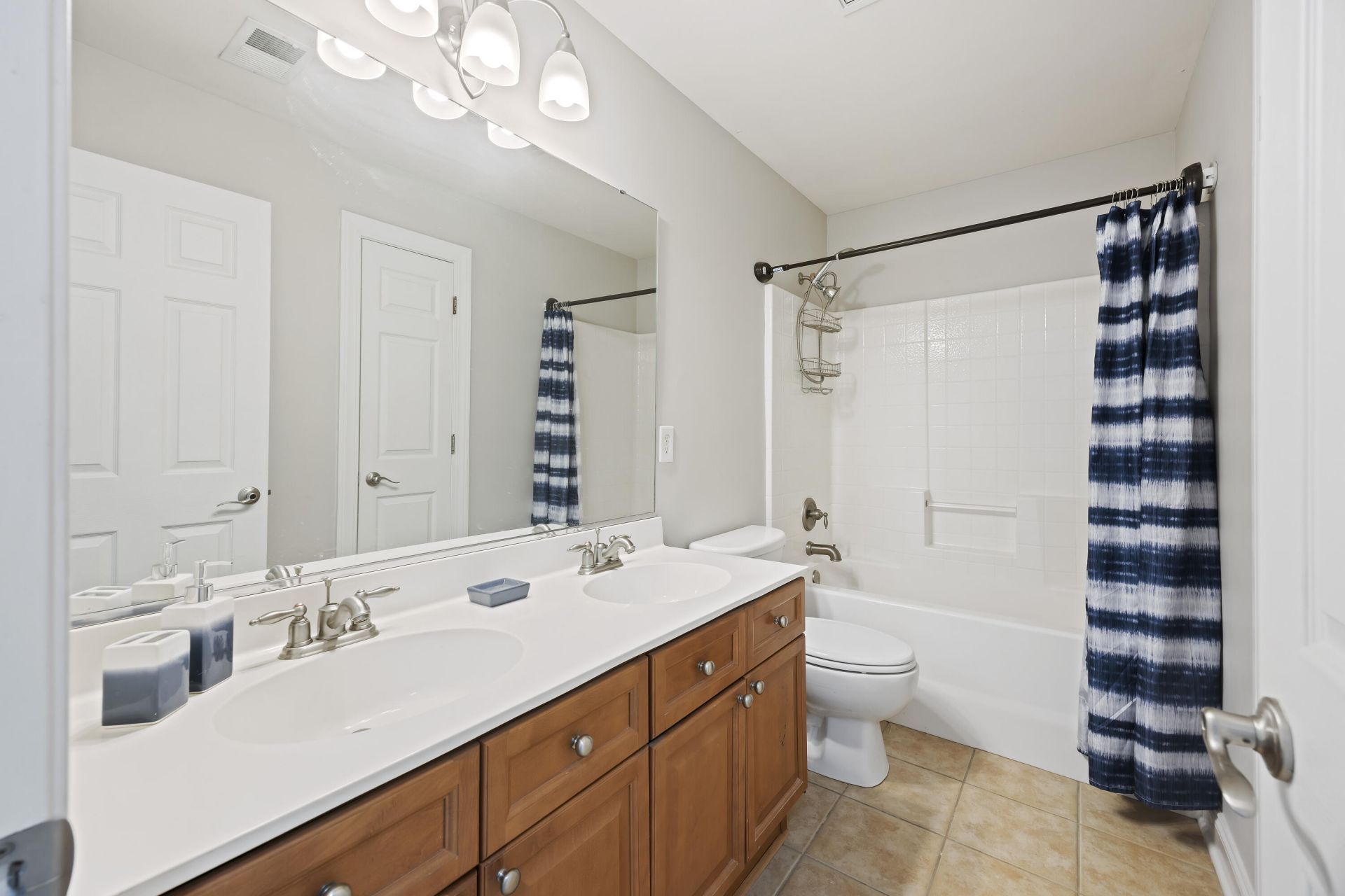 9019 Parlor Drive Photo 17