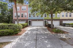 9019 Parlor Drive photo 4