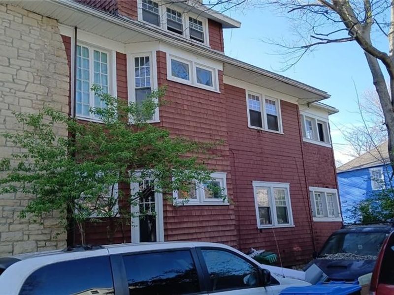 126 E Cassilly Street, Springfield, OH 45504 Photo 3