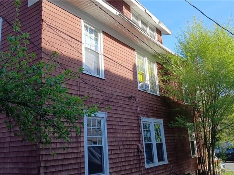 126 E Cassilly Street, Springfield, OH 45504 Photo 6