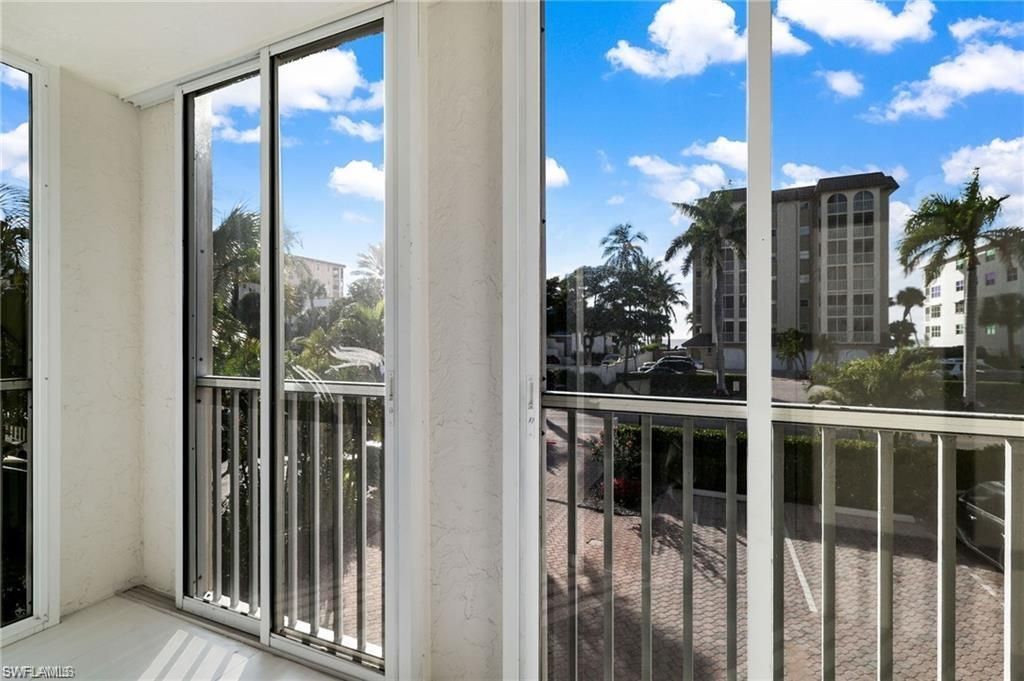 9486 Gulf Shore Dr, Unit A101, Naples, FL 34108 Photo