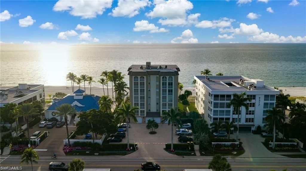 9486 Gulf Shore Dr, Unit A101, Naples, FL 34108 Photo