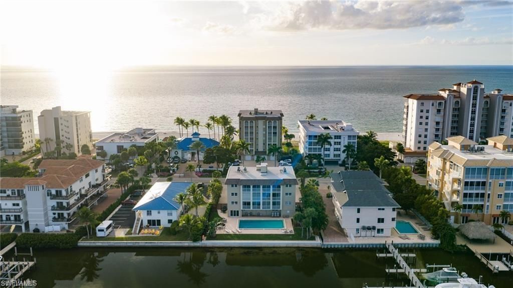 9486 Gulf Shore Dr, Unit A101, Naples, FL 34108 Photo