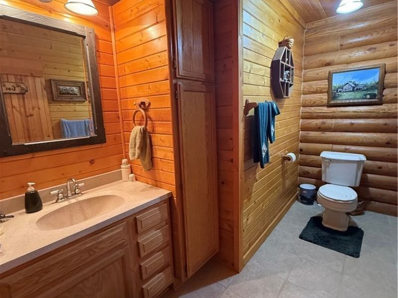 53308 Opossum Run Road, Senecaville, OH 43780 Photo 17