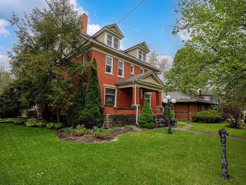 217 W High Street, Mount Gilead, OH 43338 Photo 1
